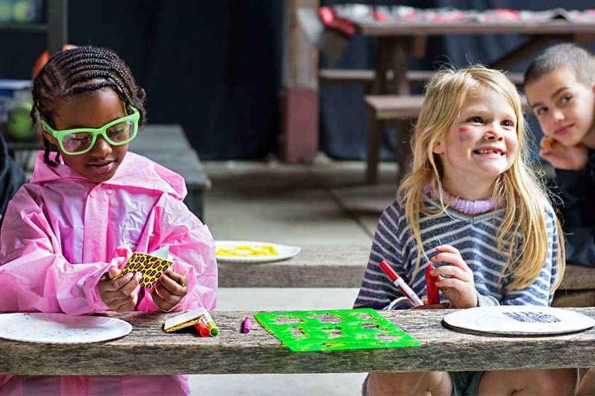 Two girls in art class